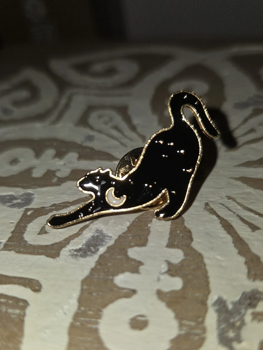 Black Cat Enamel Pin - Gold Trim Cat Stretching Lapel Pin